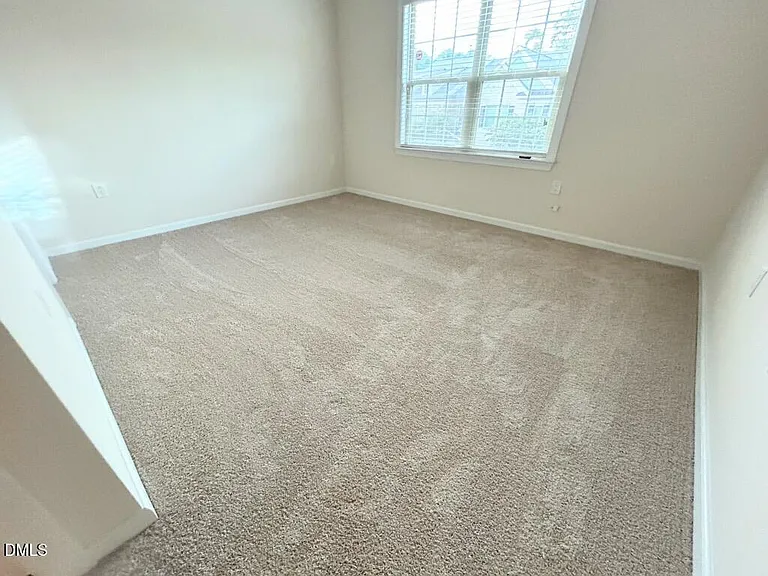 403 Daylin Dr — Photo 48