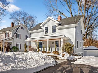 11 Roselle Avenue, Pleasantville, NY 10570