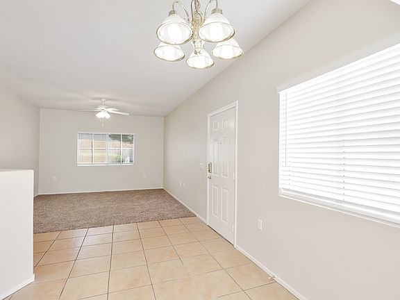 5th image of 3400 Cabana Dr Unit 1096