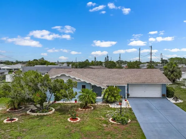 1205 Desert Hills Dr, Sun City Center, FL 33573