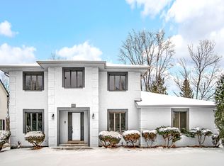 7225 Clarendon Hills Rd, Darien, IL 60561