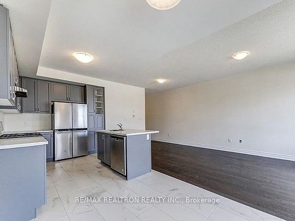4th image of 8 Finley Way