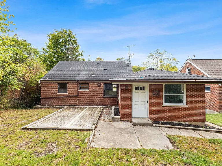3069 Westwood Northern Blvd — Photo 22