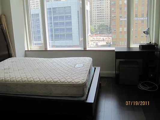 Rented by New York Residence | media 35