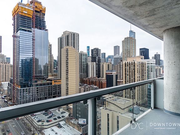 2nd image of 737 N Lasalle St #3008