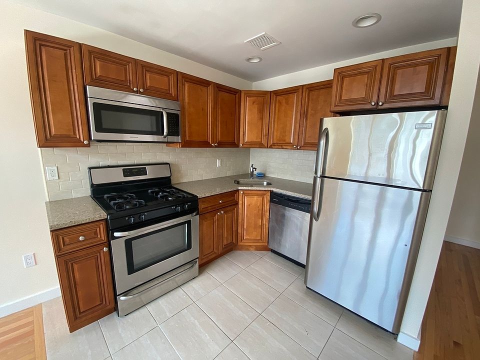 1st image of 28-05 42nd St #2A