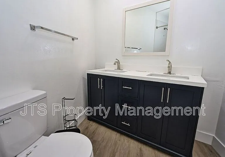 10524 Croetto Way #3 — Photo 37