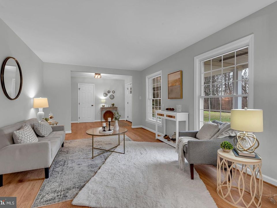 1st image of 5485 Solomons Island Rd