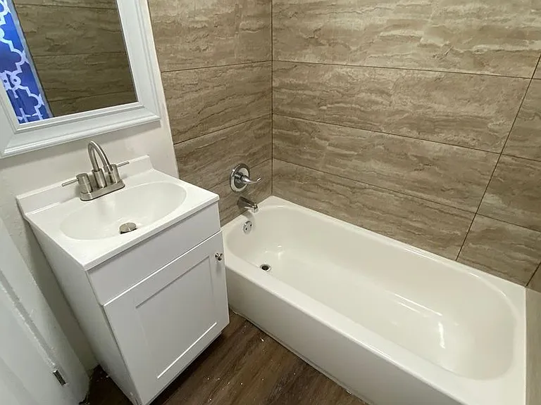 729 McIlvain St — Photo 11