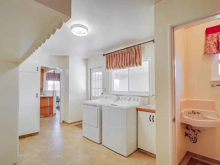 22157 Brimhall Rd — Photo 15