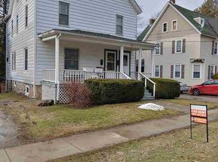 70 High St APT 1, Saint Albans, VT 05478