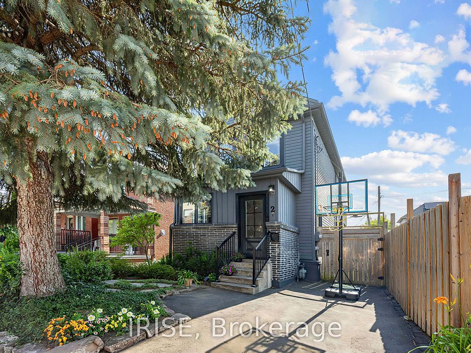 1st image of 2 Beechwood Ave