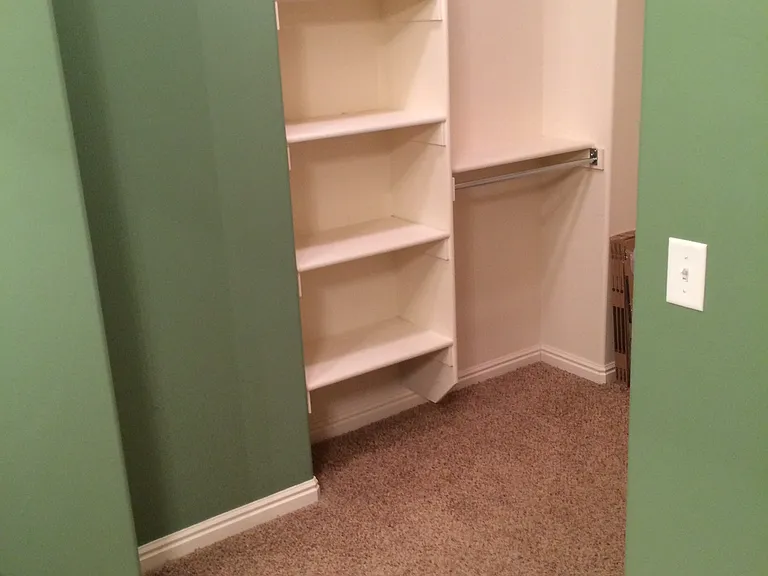 825 W Jordan Oaks Ct — Photo 52