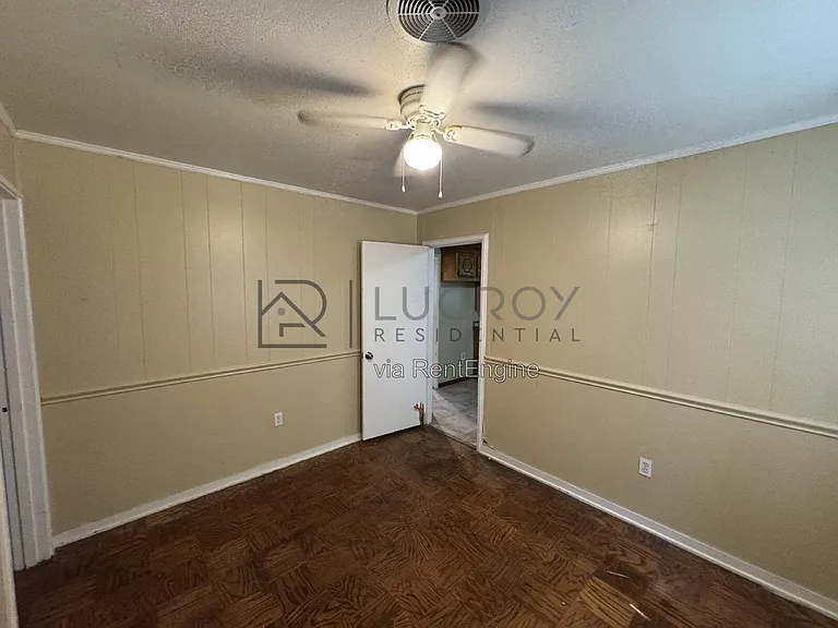 3038 Lakewood Dr — Photo 5