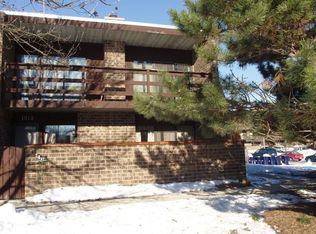 1010 Kenneth Cir, Elgin, IL 60120