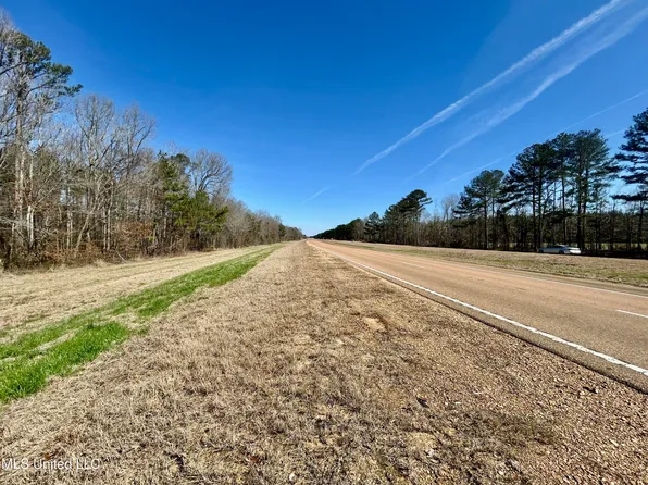 8662 Highway 25 #4, Lena, MS 39094