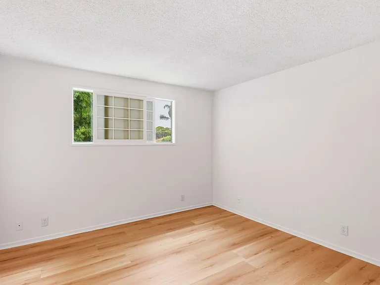 808 Princeton St #D — Photo 24