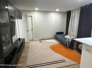 169 Saint George Rd, Staten Island, NY 10306