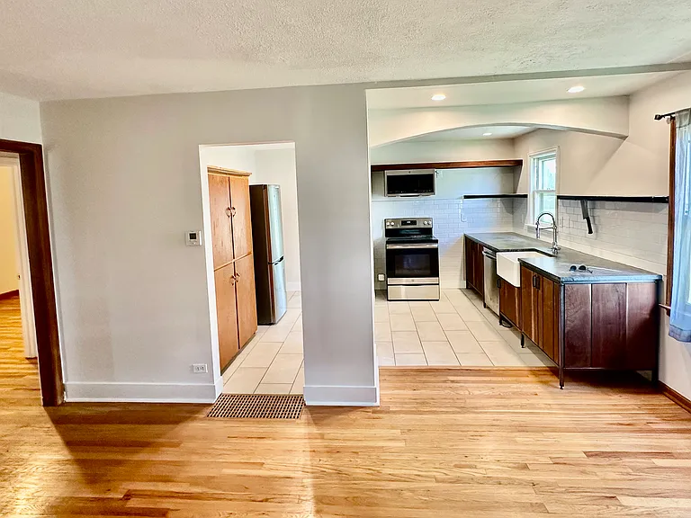 2053 S Julian Cir — Photo 4