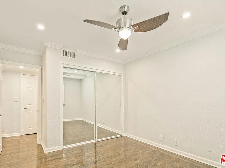1118 S Cardiff Ave #1 — Photo 19