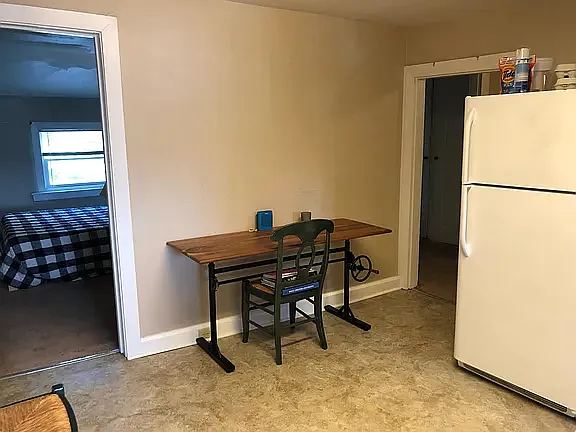 Eat in Kitchen