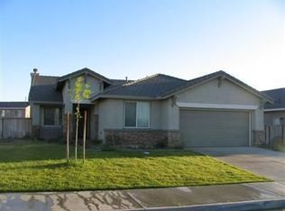 11574 Begonia St, Adelanto, CA 92301