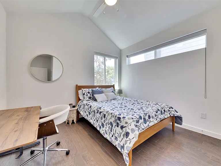 814 N Bluff Dr #82 — Photo 21