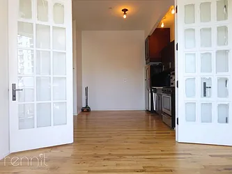 Rented by Rennit Inc.