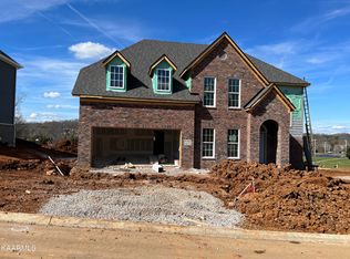 9705 Walking Stick Dr, Knoxville, TN 37922