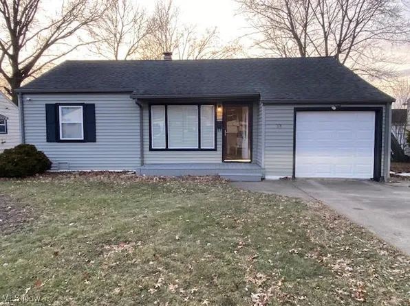 118 S Bon Air Ave, Youngstown, OH 44509