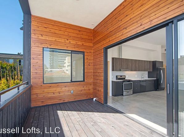 2820 4th Ave #1