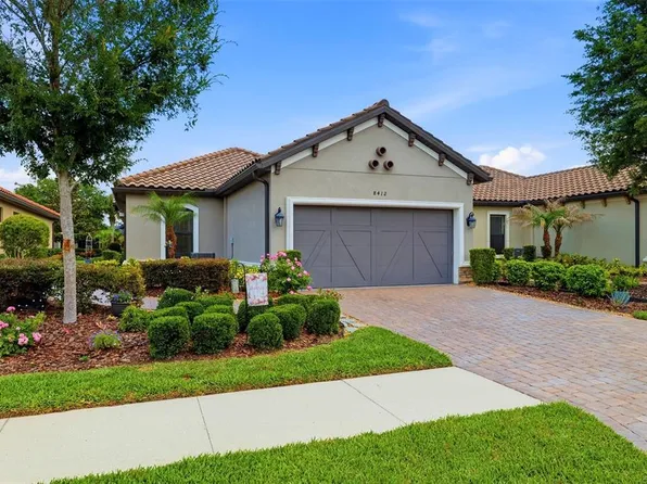 8412 Alberata Vista Dr, Tampa, FL 33647