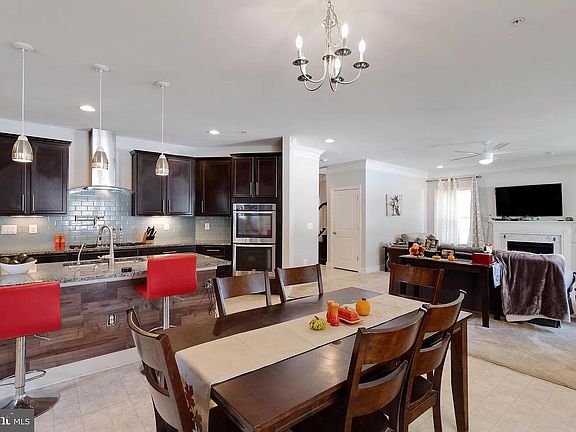 3rd image of 12058 Mustard Seed Ct