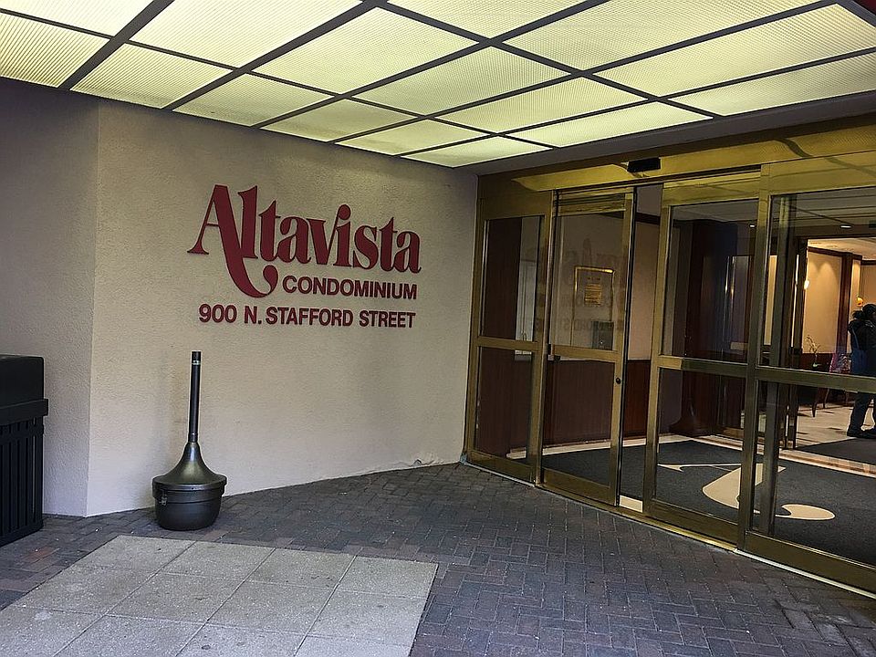 1st image of 900 N Stafford St APT 2428
