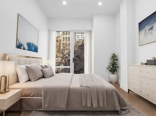 18 East 13th Street image 5 of 13