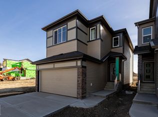 2631 5th Ave SW, Edmonton, AB T6X2W6