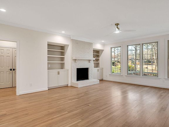 3rd image of 1009 Neuse Ridge Dr