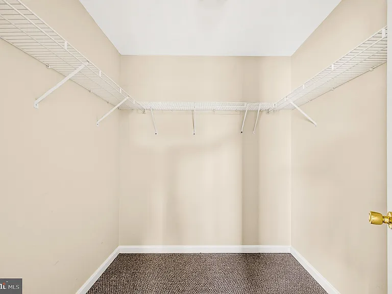 12351 Penzance Ln — Photo 32