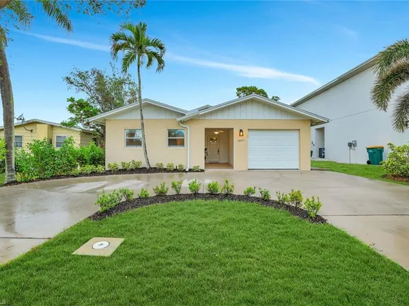 807 108th AVE N, NAPLES, FL 34108