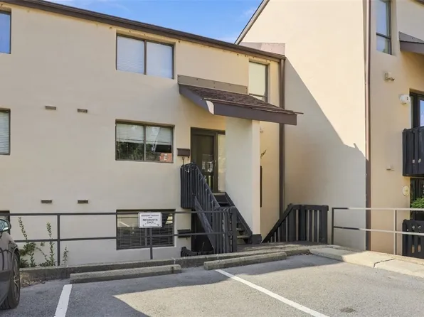 2034 Swallow Hill Rd APT 106, Pittsburgh, PA 15220