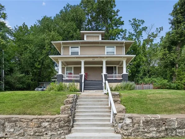 3634 Wayne Ave, Kansas City, MO 64109
