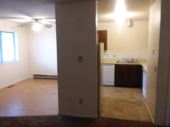 4th image of 44 6th St W APT 6