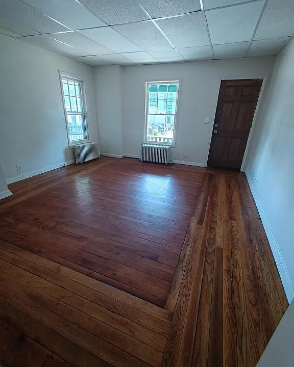 109 Guy Park Ave #1L