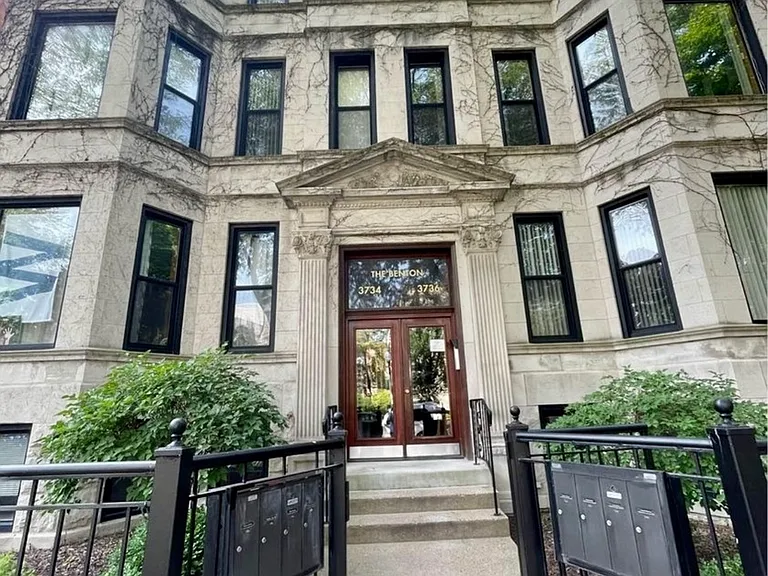 3734 N Sheffield Ave #GS — Photo 1