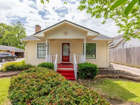 6726 Jefferson Blvd, Groves, TX 77619
