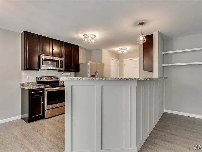 529 Parkgate Dr — Photo 10