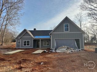 329 Ridgewood Rd, Jefferson, GA 30549