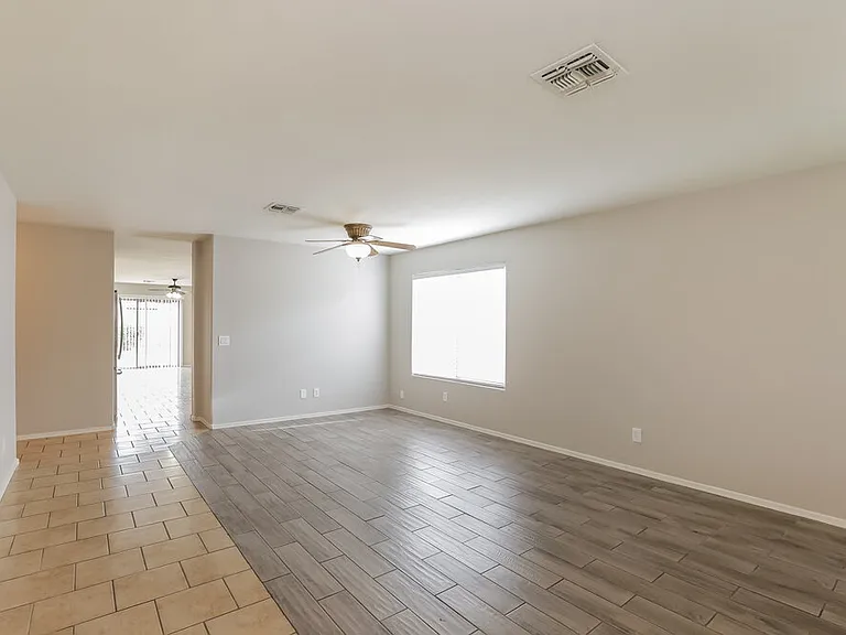 6044 W Odeum Ln — Photo 4