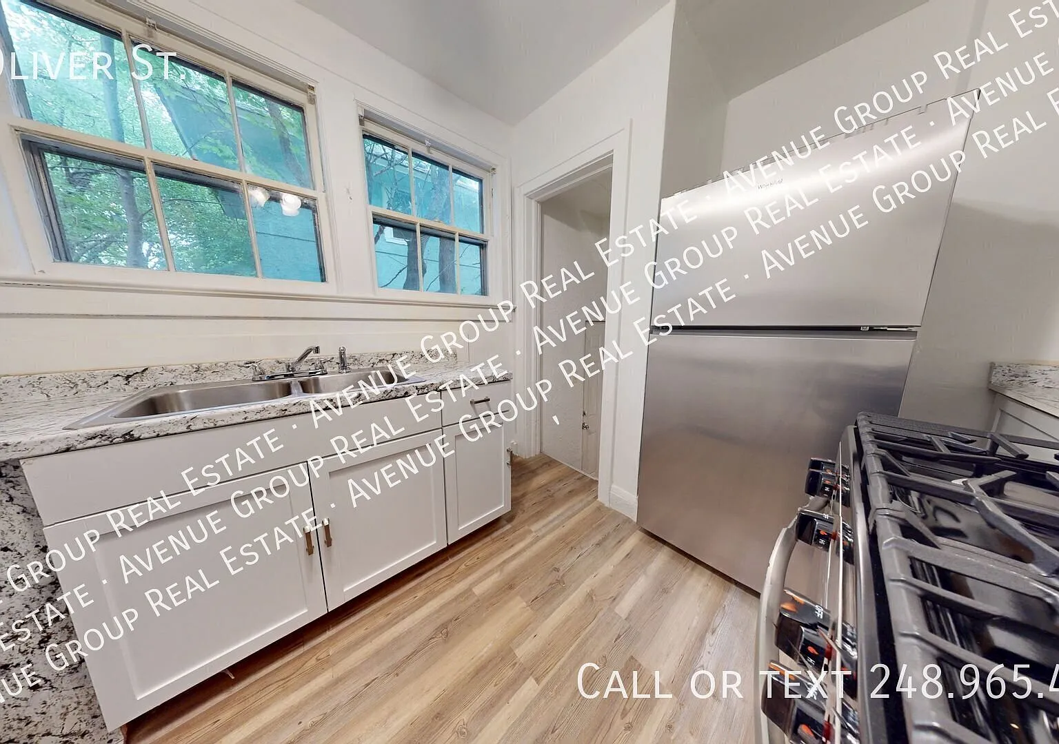 Updated 4-Bedroom Home for Lease in Pontiac, MI — Photo 4