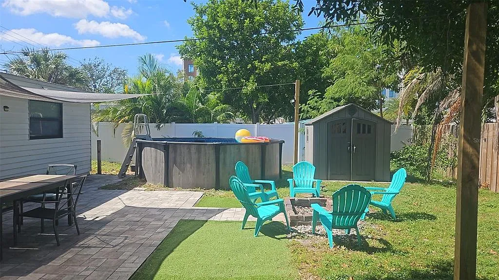4 bed, 2.0 bath, 1480 sqft, $3,375 — Photo 2